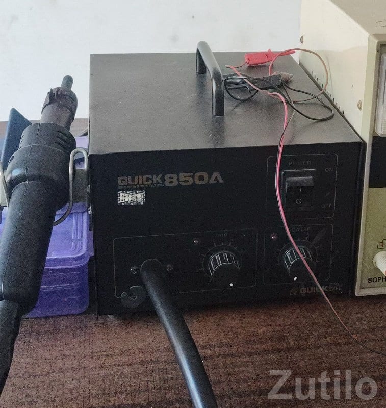 Quick 850A Hot Air Rework Station Quick 850A Hot Air Rework Station