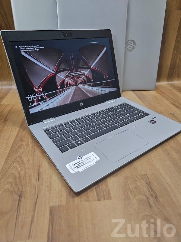 Slim Silver HP Laptop – Reliable Performance - લેપટોપ અને કમ્પ્યુટર - રાજકોટ શહેર - Image 2