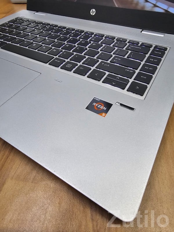 Slim Silver HP Laptop – Reliable Performance - લેપટોપ અને કમ્પ્યુટર - રાજકોટ શહેર - Image 3