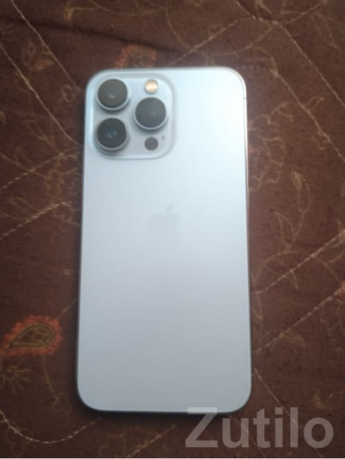 iPhone 13 Pro Silver – Premium Condition