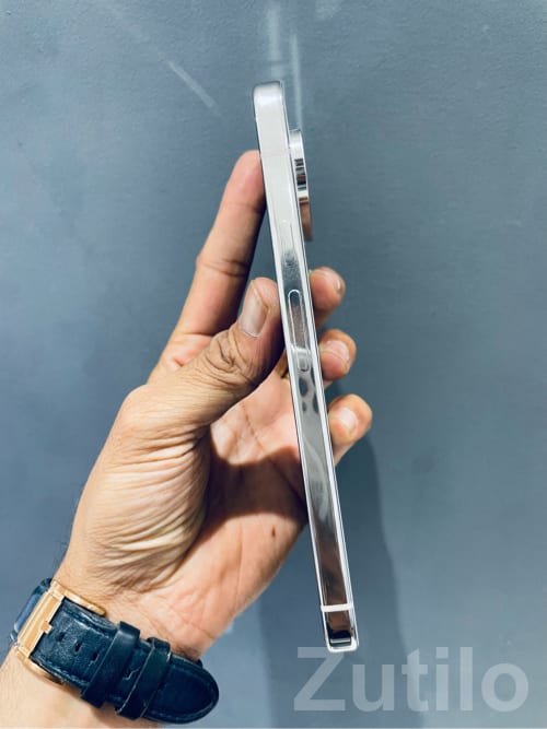 Google Pixel 9 Pro XL White 5G Phone - મોબાઇલ ફોન - અમદાવાદ શહેર - Image 3