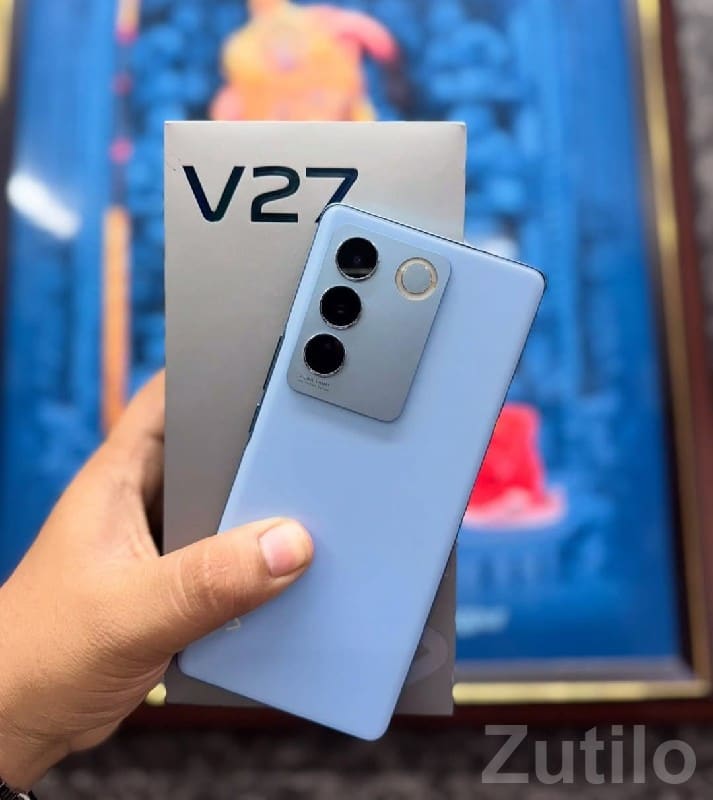 Vivo V27 5G Sky Blue with Box Vivo V27 5G Sky Blue with Box