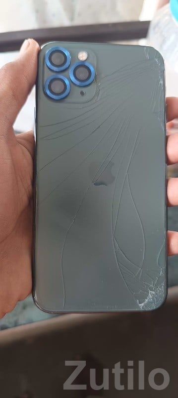 iPhone 11 Pro Green – Triple Camera - Mobile Phones - Palitana - Image 2