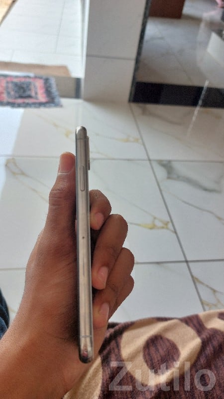 Used Apple iPhone – Good Condition - મોબાઇલ ફોન - ભેસાણ - Image 3
