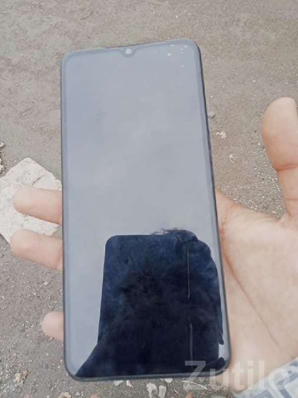 OPPO A59 5G Smartphone – Sleek Black