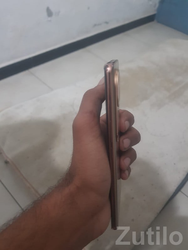 Vivo V40e Smartphone in Good Condition - Mobile Phones - Kutiyana - Image 2