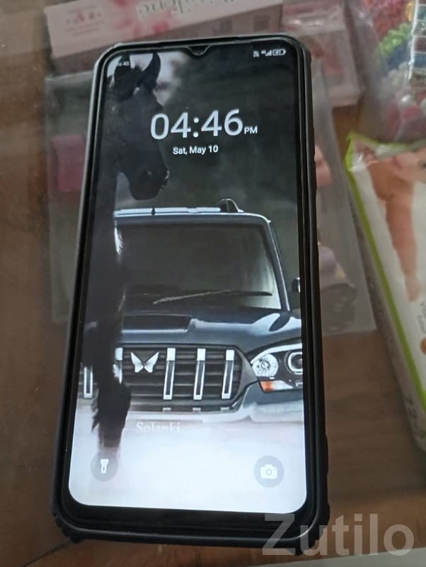 Stylish Smartphone With Krishna Back Cover - Mobile Phones - Kutiyana - Image 3