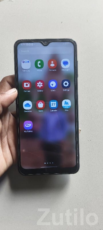 Samsung Galaxy A04s Green Smartphone - Mobile Phones - Kutiyana - Image 3