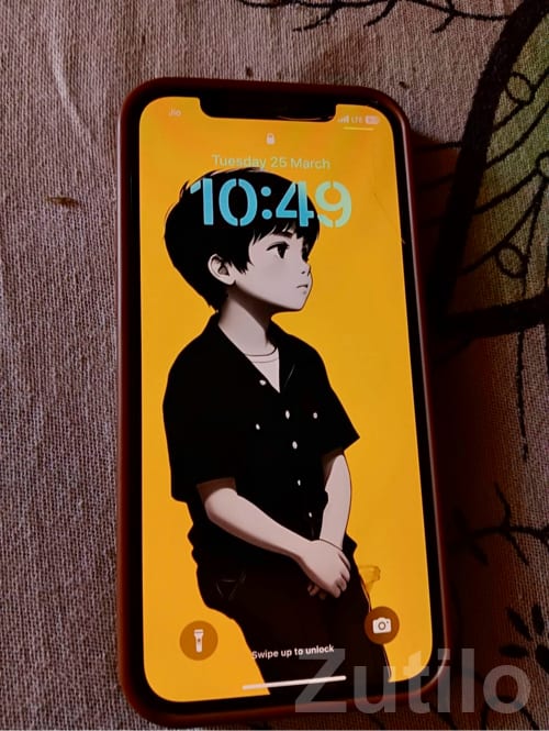 iPhone 12 with Premium Horse Case - મોબાઇલ ફોન - રાજકોટ શહેર - Image 2