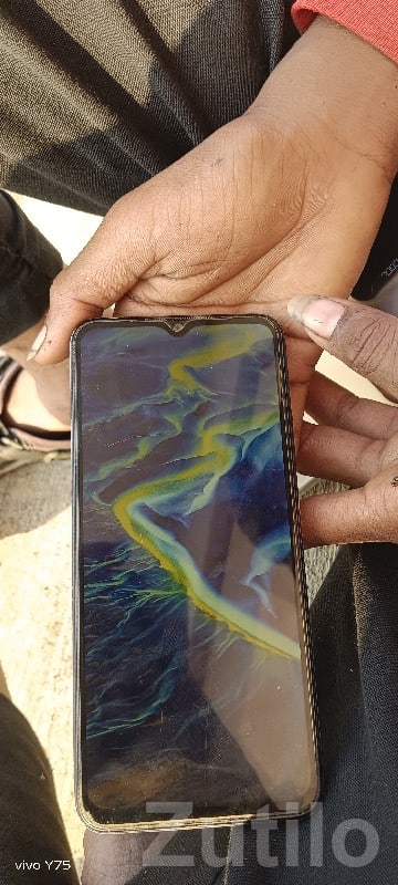Oppo Blue Smartphone – Good Condition - Mobile Phones - Bhesan - Image 2