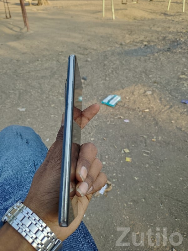 Sleek Full‑Screen Android Smartphone - Mobile Phones - Dhari - Image 2