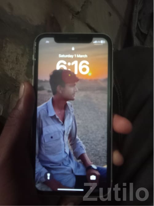 Apple iPhone 11 White Dual‑Camera - Mobile Phones - Khambhalia - Image 2