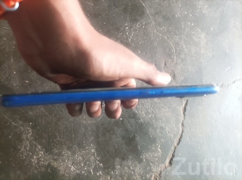 Slim Blue Android Mobile Phone