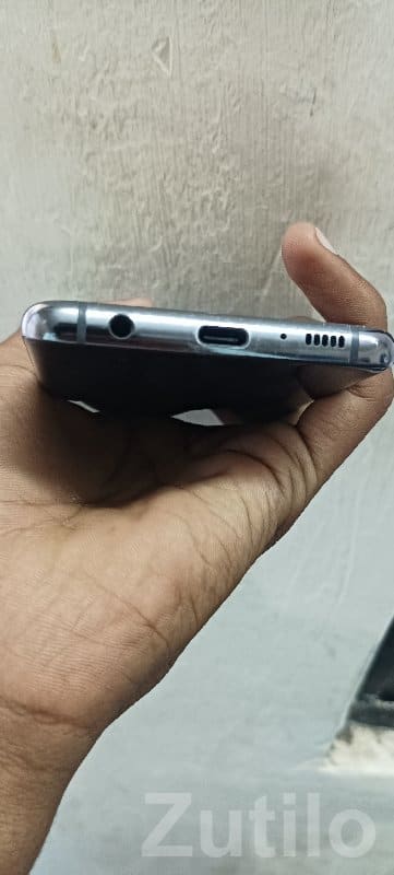 Samsung S10 128GB Android Smartphone Samsung S10 128GB Android Smartphone