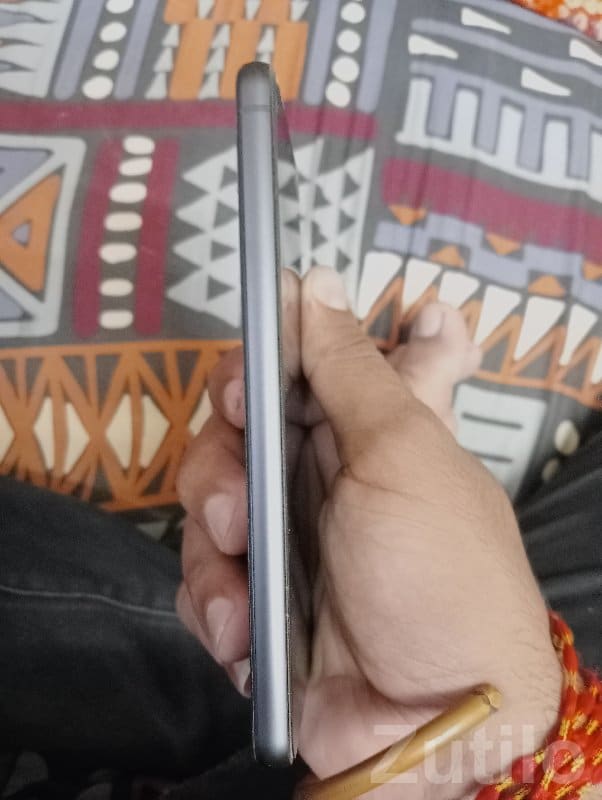 Samsung Galaxy S21 FE 5G Triple Camera - Mobile Phones - Jamjodhpur - Image 2