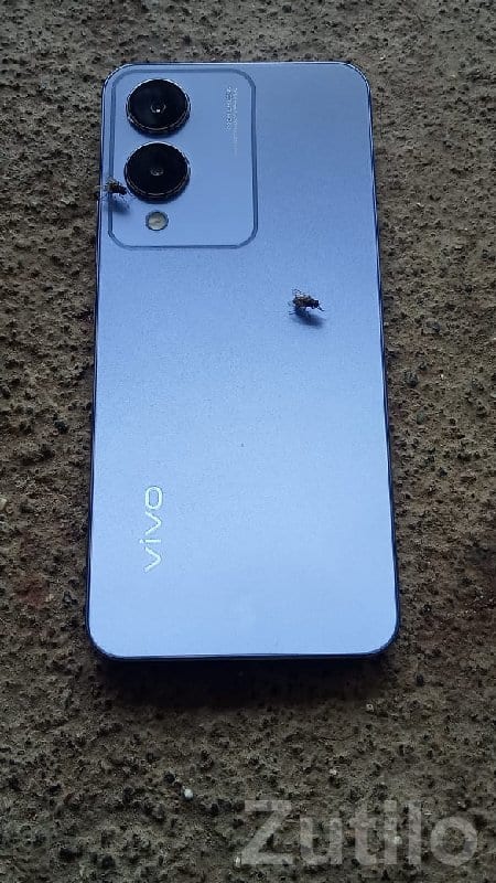 Used 4G Vivo Y15 Smartphone for Sale - મોબાઇલ ફોન - મેન્ડરડા - Image 2