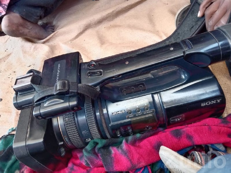 Sony Professional Video Camera for Sale - Cameras - Rajula - Image 3