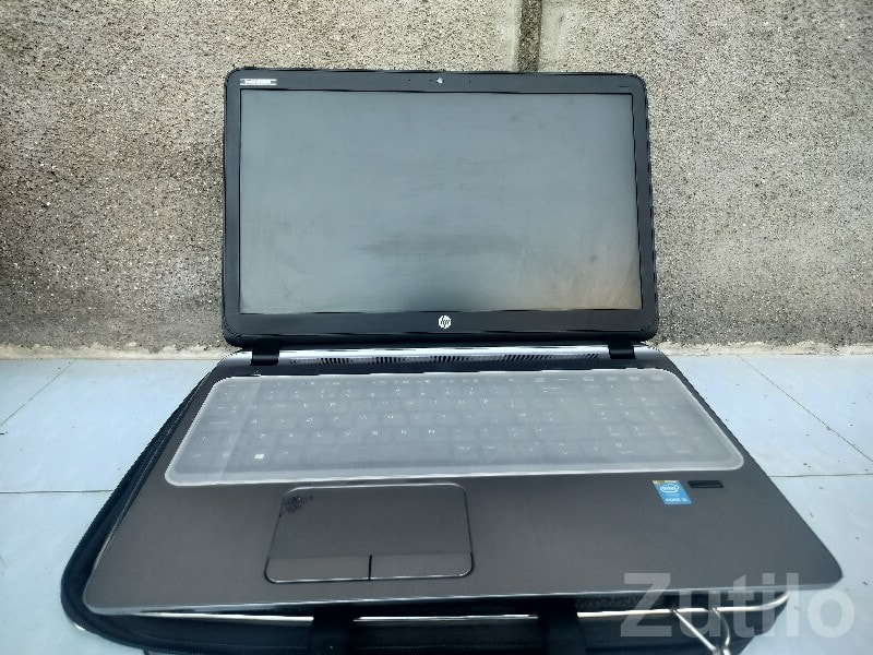 HP i5 5th Gen 8GB RAM Laptop with Bag - Laptops & Computers - Virpur - Image 2