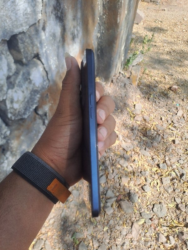 OPPO Reno 8 Smartphone Blue - Mobile Phones - Bhesan - Image 3