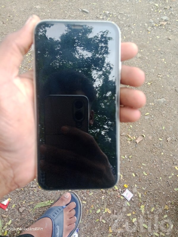 Apple iPhone 11 White Used Phone - મોબાઇલ ફોન - જામજોધપુર - Image 2