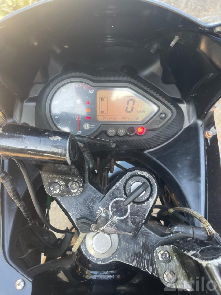 Bajaj Pulsar 220 Black Used Bike - બાઇક્સ - ભાણવ - Image 2