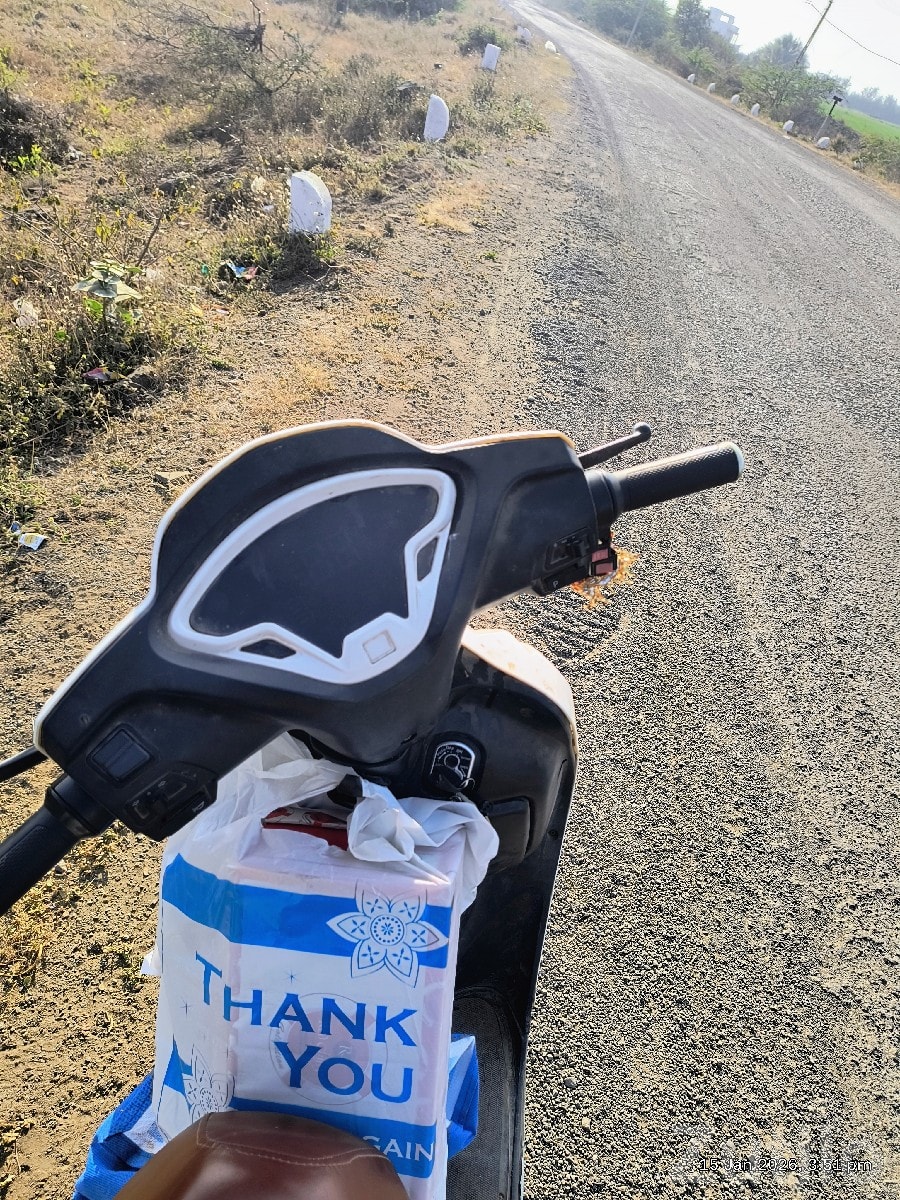 White Electric Scooter Jay Carbon for Sale - બાઇક્સ - કલ્યાણપુર - Image 2