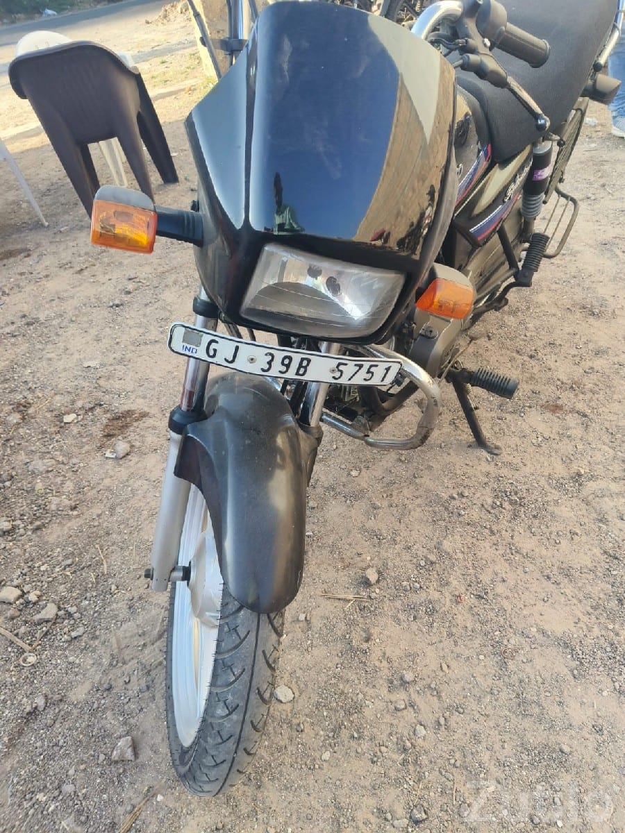 2024 Hero Splendor Bike 1 Owner