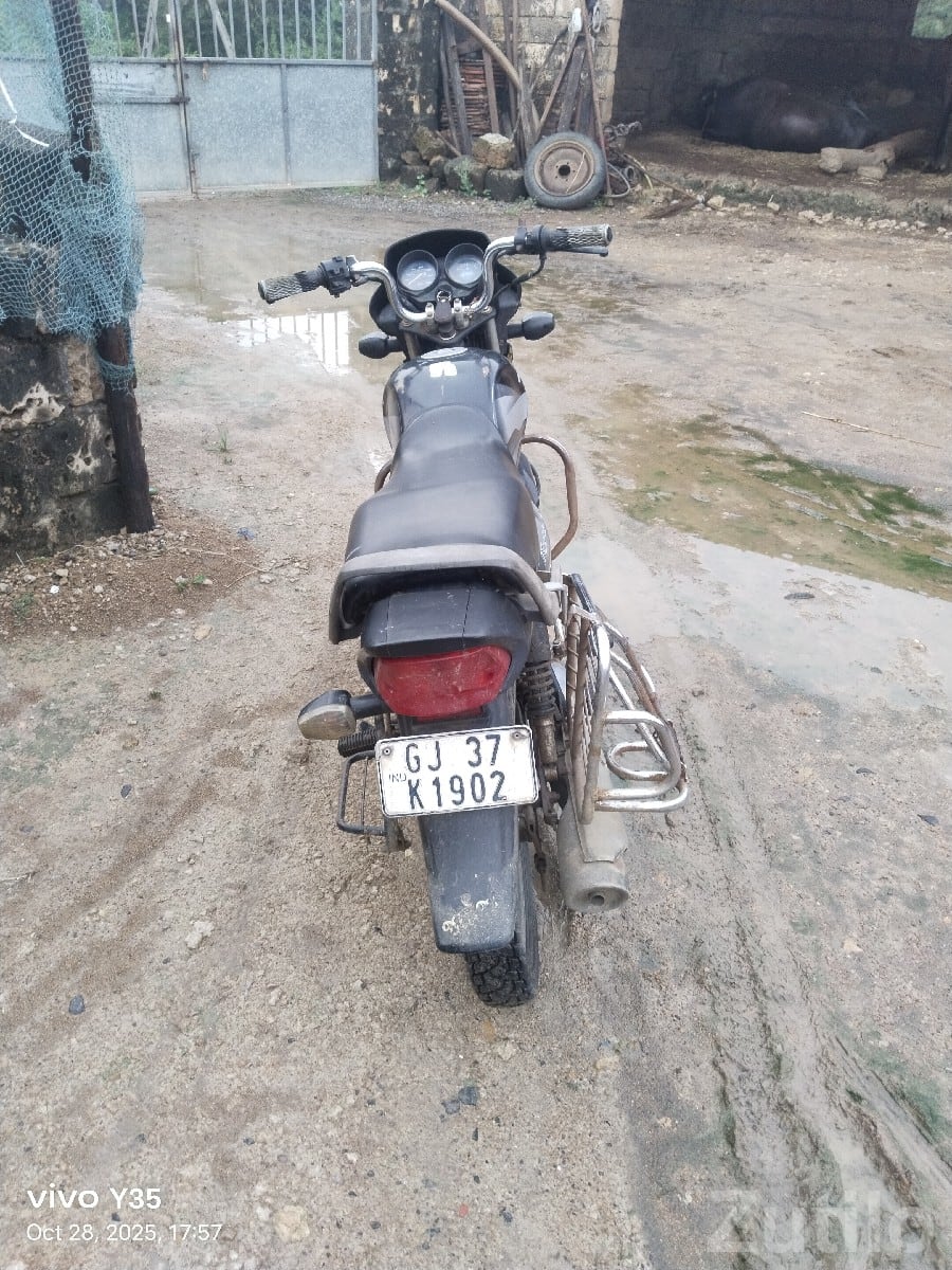 Hero CD Deluxe 2021 Used Bike - Bikes - Mangrol - Image 3