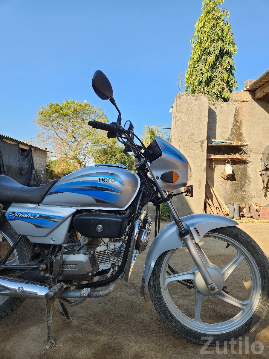 Hero Splendor Plus 2020 i3S Bike - બાઇક્સ - કેશોદ - Image 2