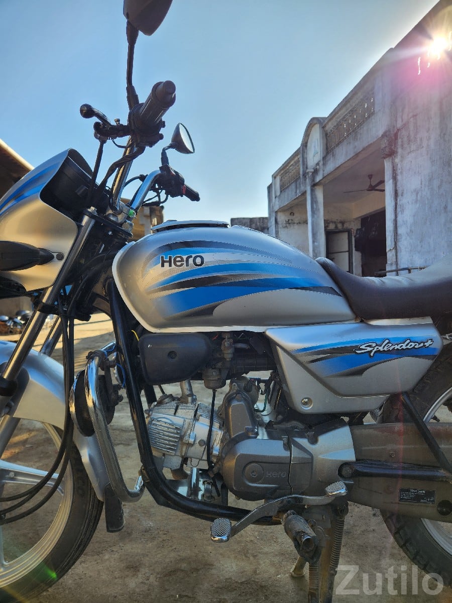 Hero Splendor Plus 2020 i3S Bike - બાઇક્સ - કેશોદ - Image 3
