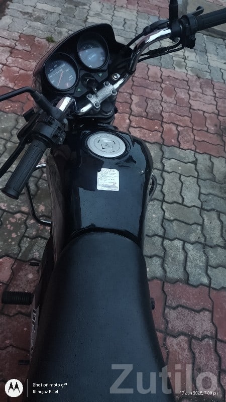 Hero HF Deluxe BS6 2021 Self Start Bike - Bikes - Keshod - Image 3