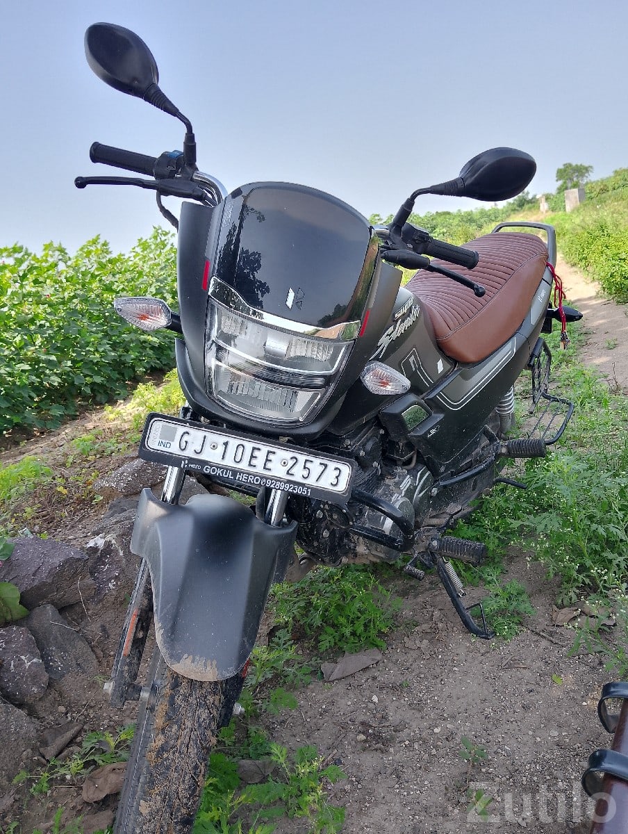 Hero Super Splendor 2025 Bike for Sale - બાઇક્સ - લાલપુર - Image 2