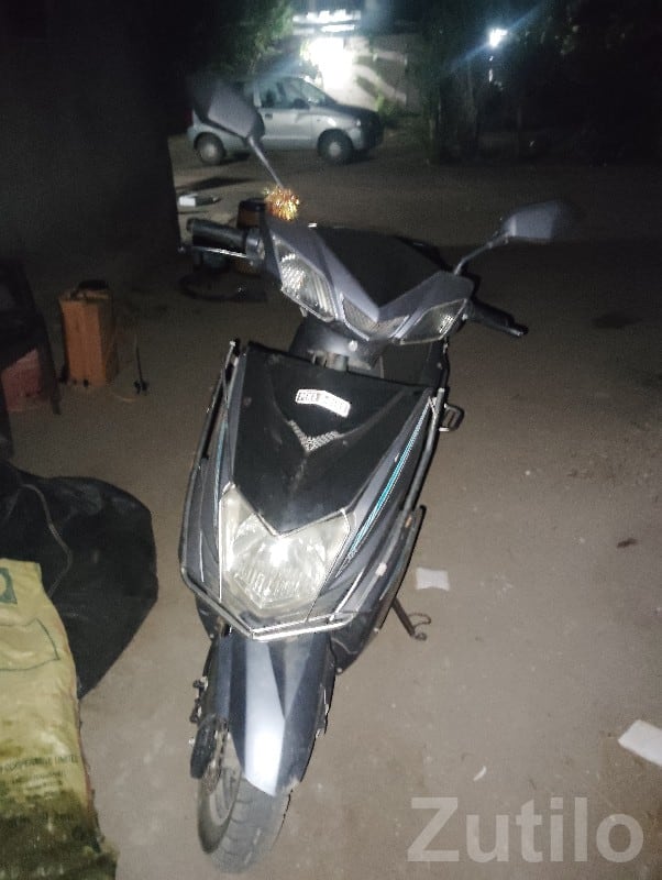 Used Electric Scooter 6 Months Old Used Electric Scooter 6 Months Old