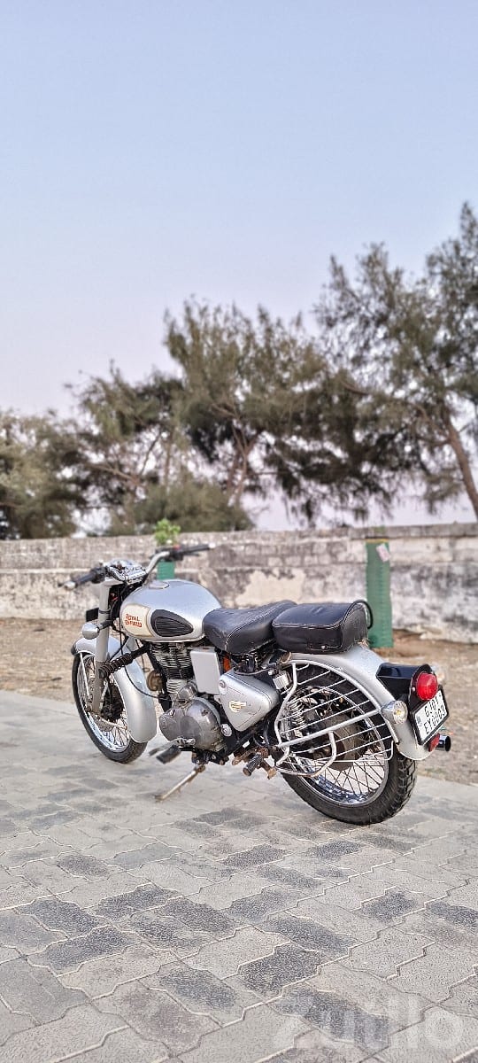 Royal Enfield Classic 350 2015 Bullet - Bikes - Bhanvad - Image 2