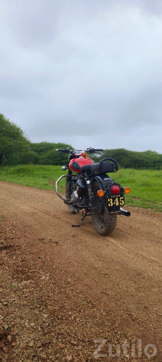 Royal Enfield Bullet Classic 350 2017 Bike - Bikes - Bhesan - Image 3