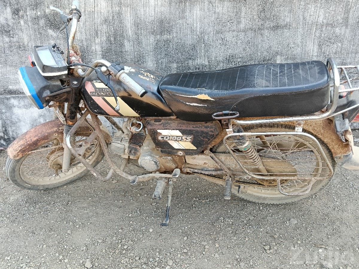 Hero Honda CD 100 SS Used Bike for Sale - બાઇક્સ - કલ્યાણપુર - Image 2