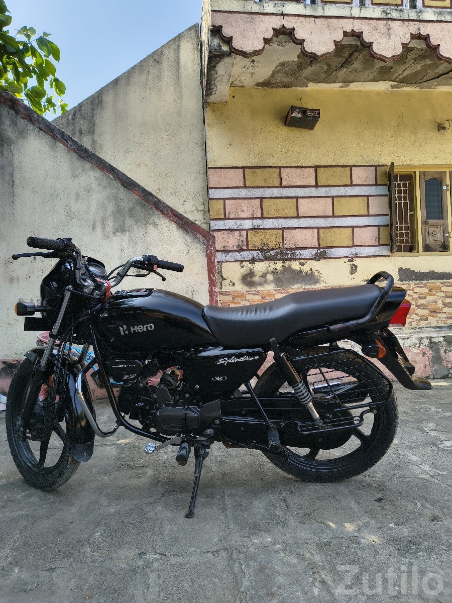 Hero Splendor Black Bike for Sale - Bikes - Bhanvad - Image 2