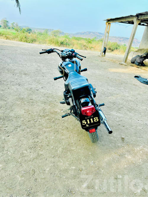 Royal Enfield Standard 350 2018 Bike - બાઇક્સ - મેન્ડરડા - Image 2