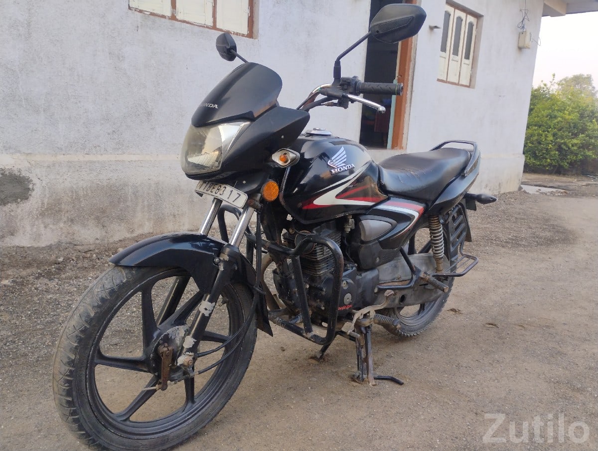 Honda CB Shine 2015 Used Bike - બાઇક્સ - મેન્ડરડા - Image 2