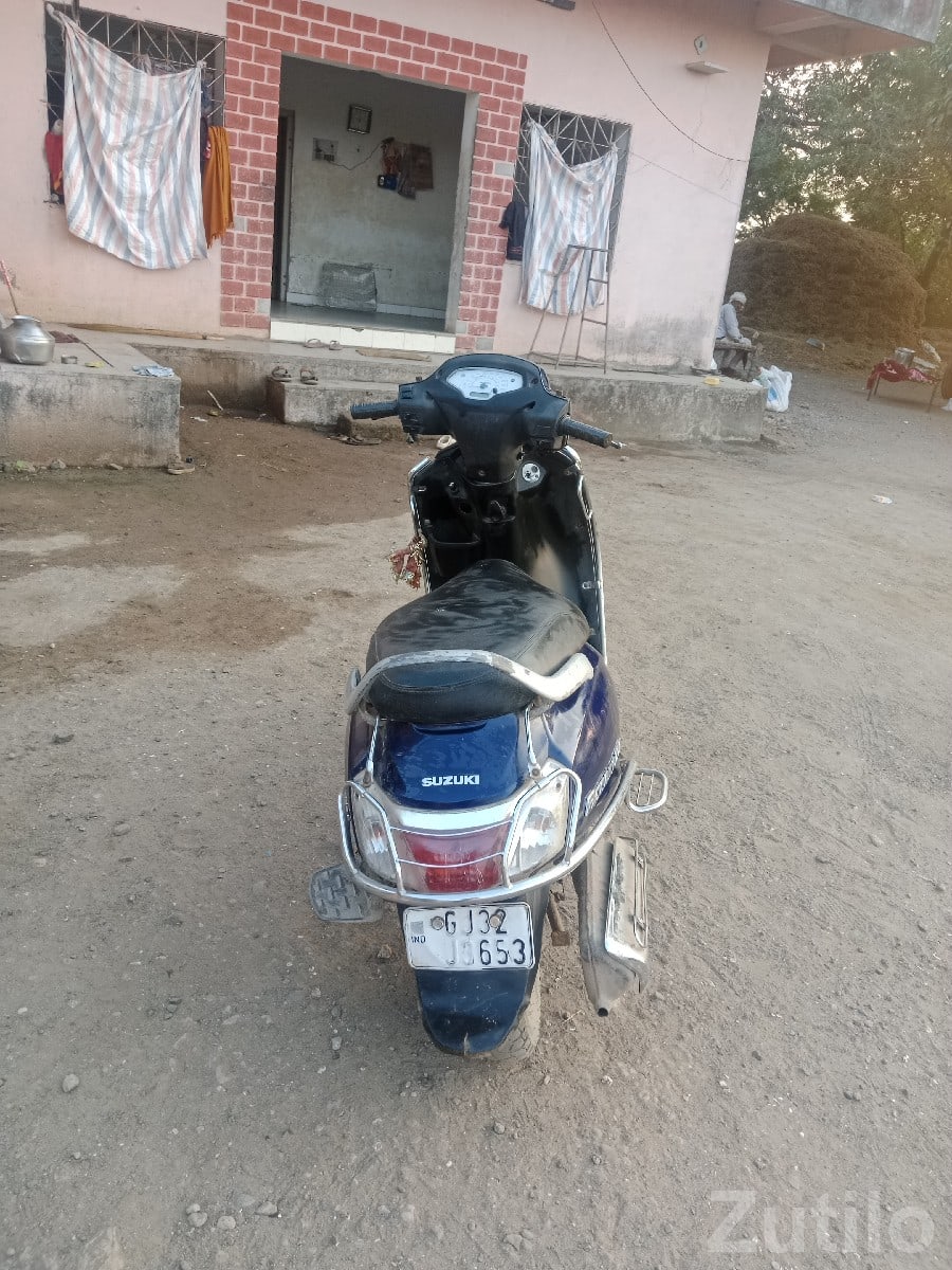 Used Suzuki Access 125 Scooter 2018 - Bikes - Upleta - Image 2