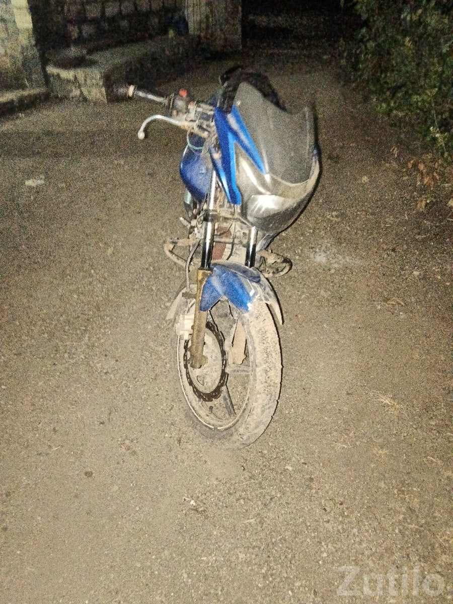 Used TVS Apache Blue Bike for Sale - Bikes - Jamjodhpur - Image 2
