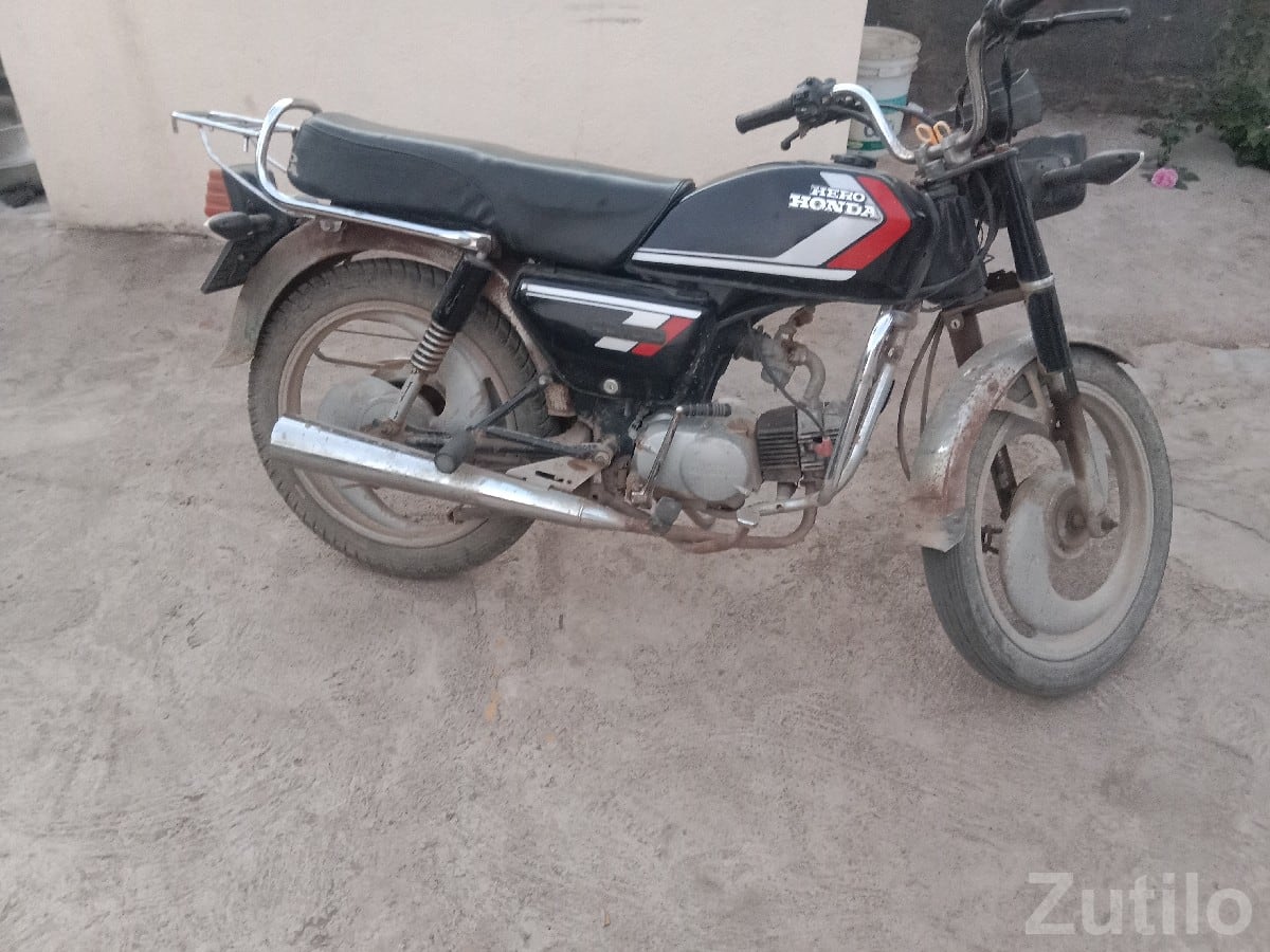 Hero Honda Super CD 1996 Used Bike - Bikes - Jamjodhpur - Image 3