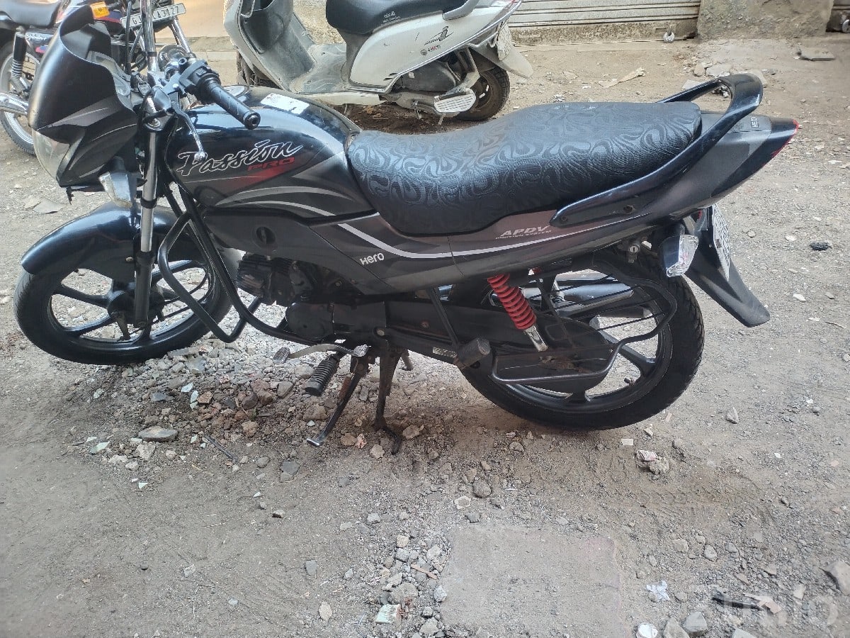 Hero Passion Pro 2015 Used Bike - Bikes - Keshod - Image 5