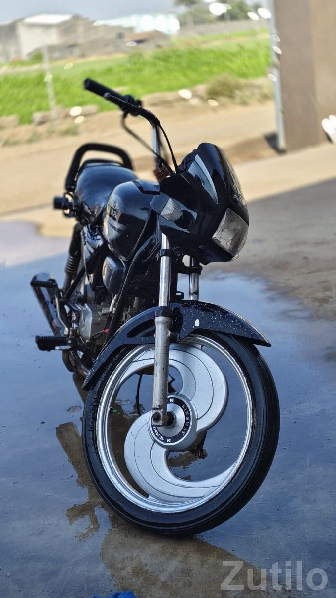 Hero Splendor 2016 Used Bike for Sale Hero Splendor 2016 Used Bike for Sale
