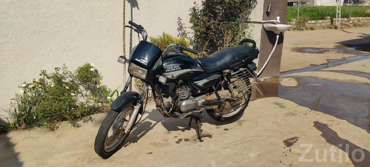 Hero Splendor 2016 Used Bike for Sale - બાઇક્સ - ભેસાણ - Image 2