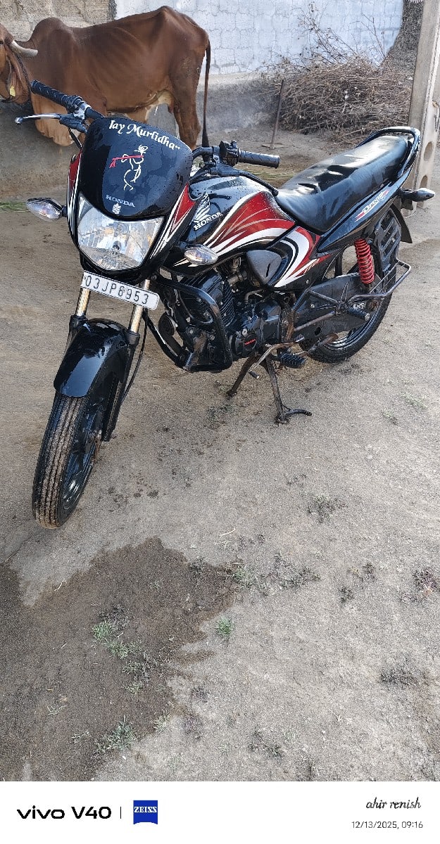 Honda Dream Yuga 2017 Used Bike - Bikes - Bhesan - Image 3