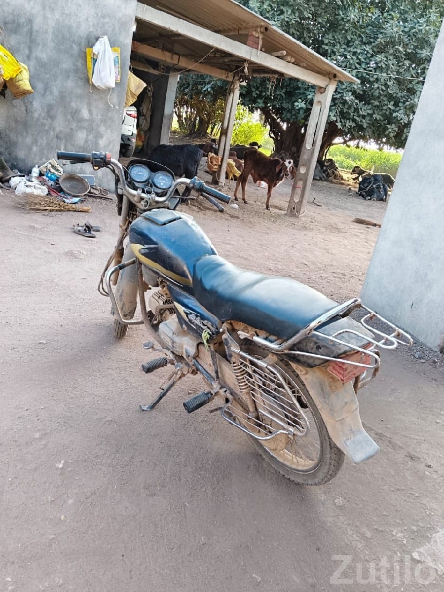 Used 2002 Bike for Sale As-Is - બાઇક્સ - ખંભાળિયા - Image 3