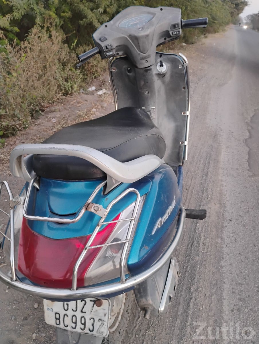 Honda Activa 2016 Used Scooter Blue - Bikes - Bhesan - Image 3