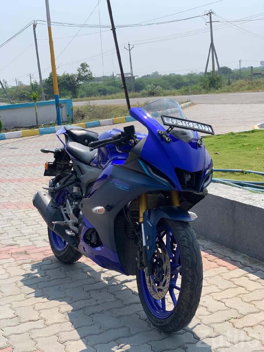 Yamaha R15 V4 2022 Used Sport Bike - Bikes - Bhesan - Image 2