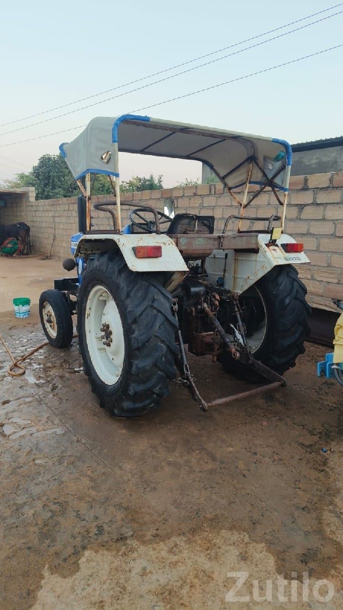 Powertrac Tractor 2011 Model for Sale - Tractors - Wankaner - Image 3